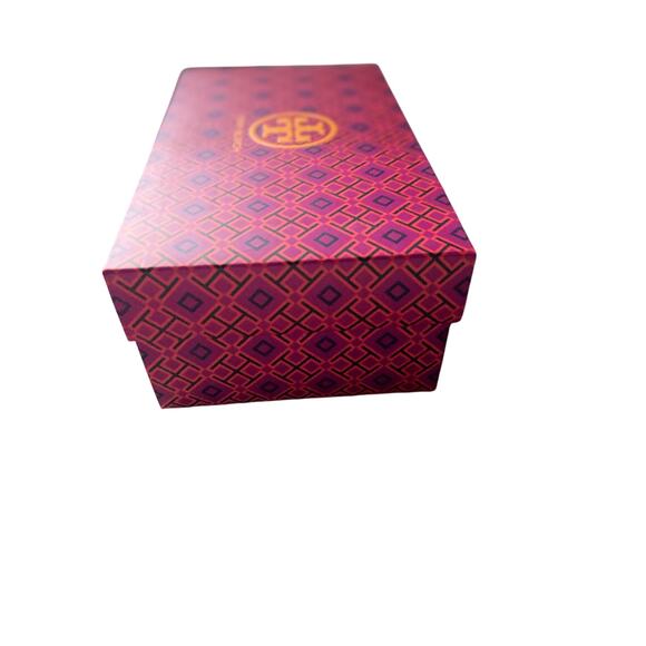 Tory Burch Shoe Box with Tissue Wrapping side - Picture 12 of 14